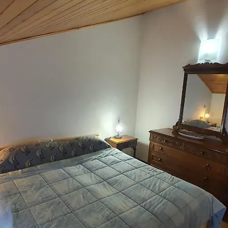 Apartment Mansarda Elena *
