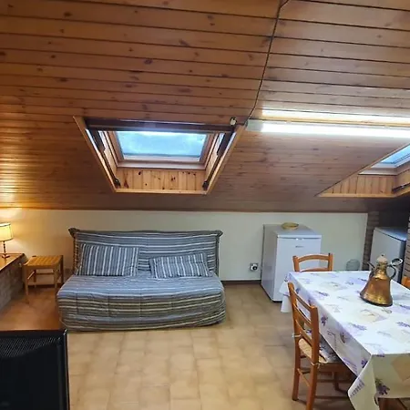 Mansarda Anna E Marco Apartmán *