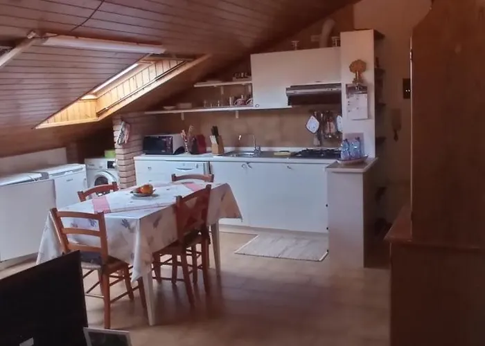 Mansarda Anna E Marco Apartment *